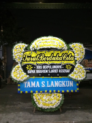Papan Bunga Duka di Mimika Tengah